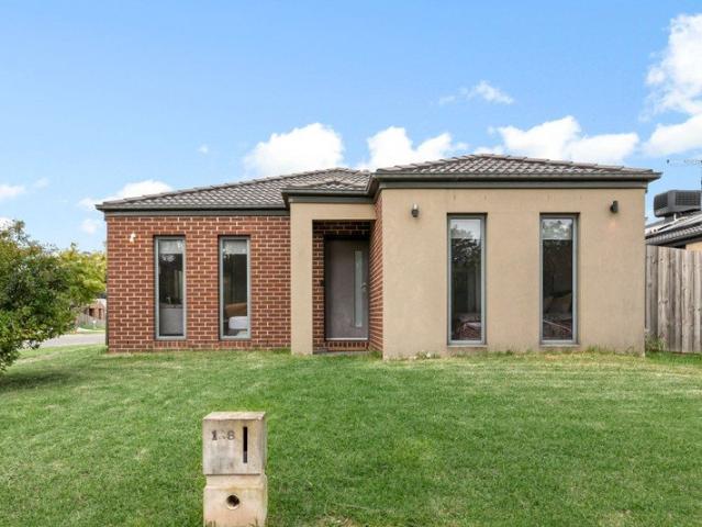 CONTEMPORARY COMFORT, FAMILY CONVENIENCE