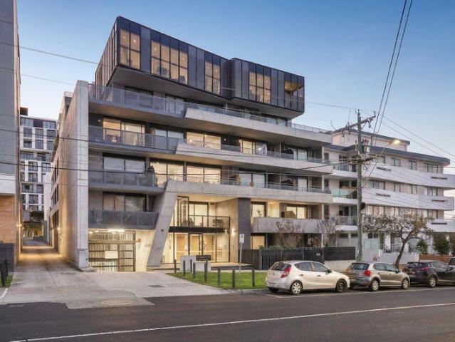 Contemporary Comfort in the Heart of Oakleigh