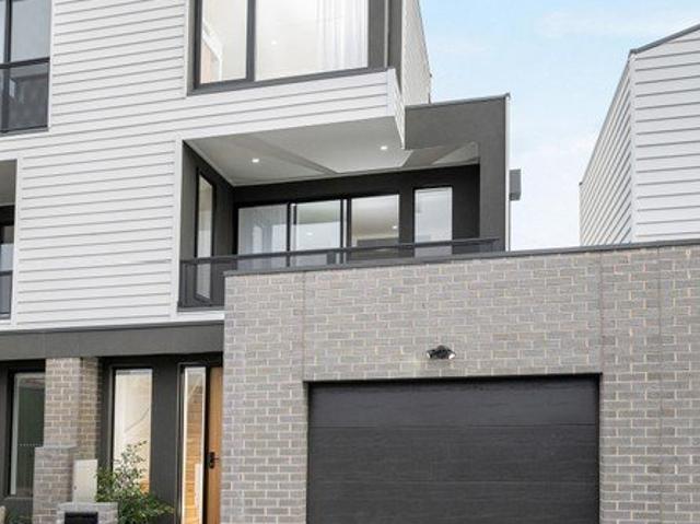 Contemporary Comfort in the Heart of Seddon