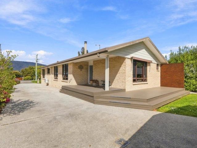 Contemporary Comfort in the Heart of Ranelagh