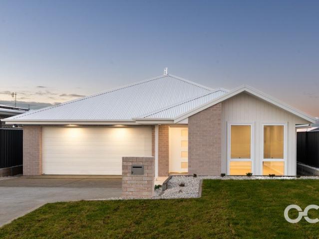 Contemporary Comfort in a Brand New Family Home