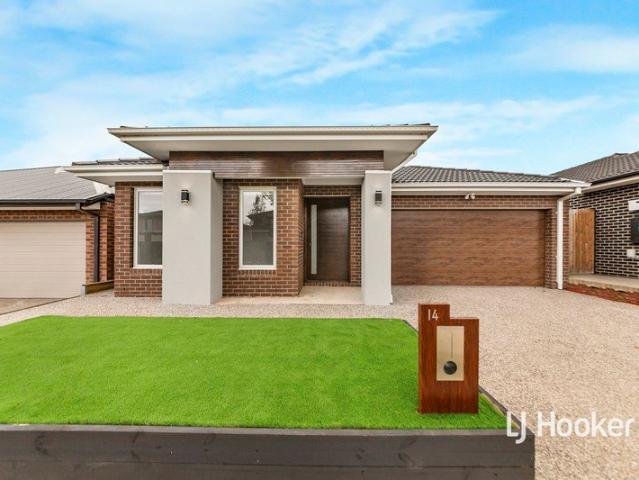 Contemporary Comfort in a Brand New Home! APPLICATIONS NOW OPEN