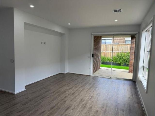 Contemporary Comfort in a Brand New Home! APPLICATIONS NOW OPEN