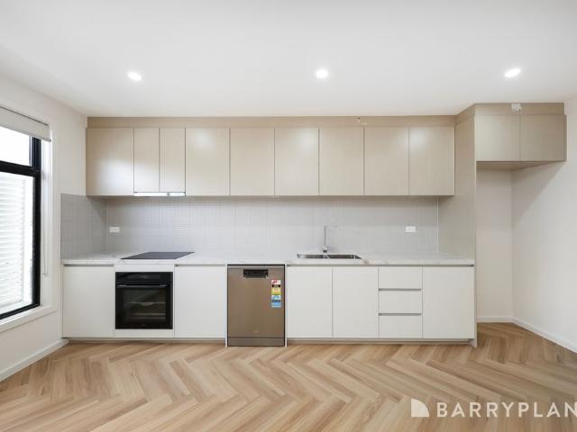 Contemporary Comfort in a Connected Maidstone Setting
