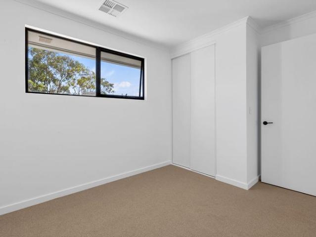 Contemporary Comfort in a Convenient Location
