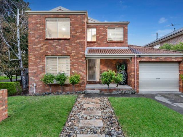 Contemporary Comfort in a Coveted Parkdale Pocket