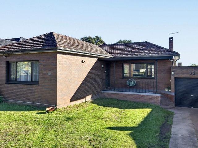 Contemporary Comfort in a Family Friendly Location