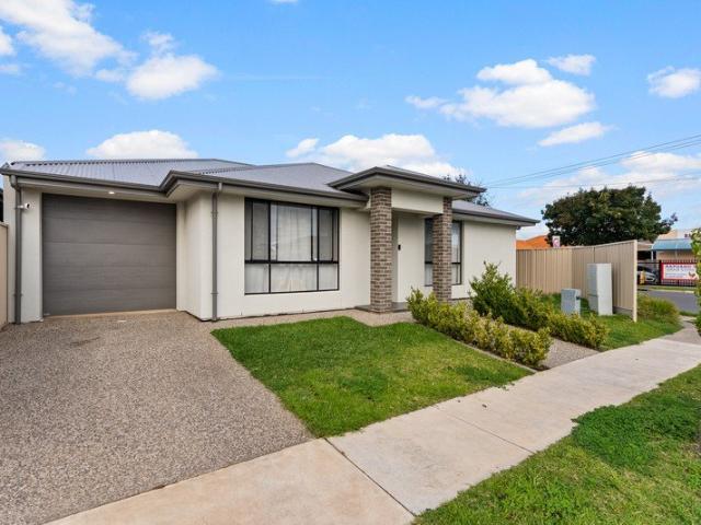 Contemporary Comfort in a Highly Desirable Location
