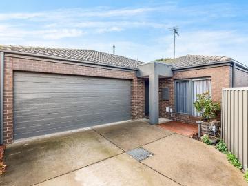 Contemporary Comfort in a Low Maintenance Setting Own Title