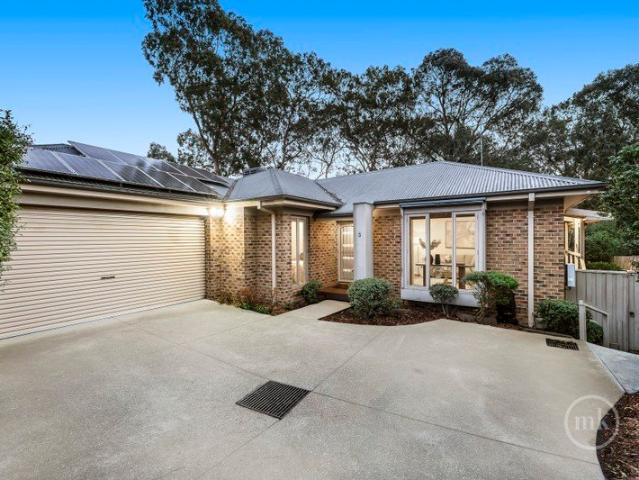 Contemporary comfort in a quiet setting