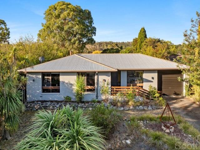 Contemporary Comfort in a Tranquil Setting