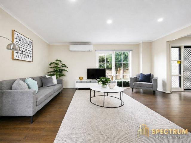 Contemporary Comfort in Central Clayton