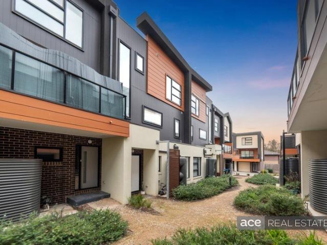 Contemporary Comfort in Prime Location