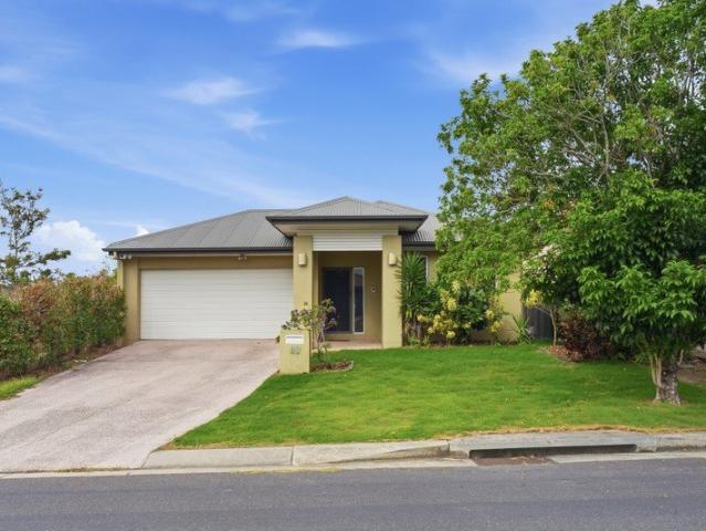 Contemporary Comfort Meets Convenient North Lakes Living