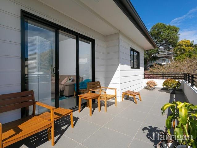 Contemporary Comfort Meets Convenience