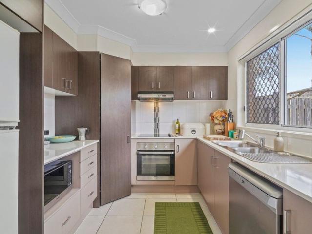 Contemporary Comfort Meets Effortless Convenience