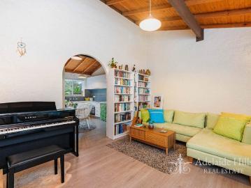 Mount Barker, South Australia, Adelaide Hills, South Australia