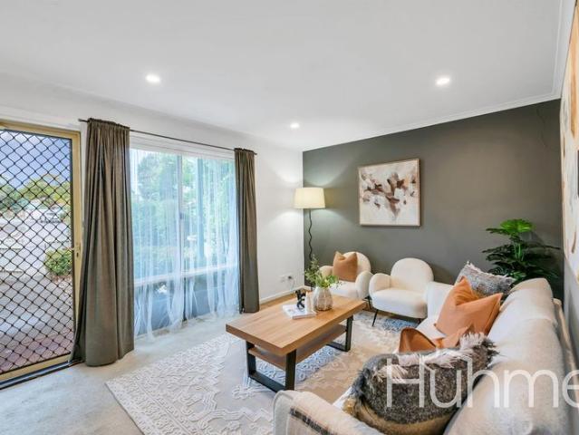 Contemporary Comfort Meets Everyday Convenience