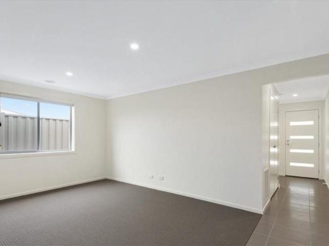 Contemporary Comfort Meets Exceptional Convenience