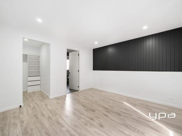 Contemporary Comfort Meets Low Maintenance Living