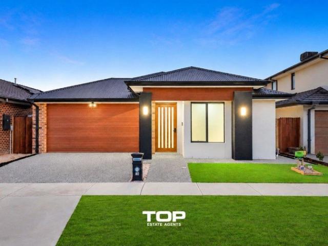 Contemporary Comfort Meets Modern Family Living