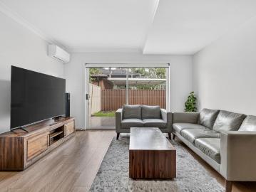 Contemporary Comfort & Spacious Family Living in Prime South Granville Setting