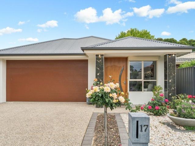 Contemporary Comfort, Stylish Finishes and Effortless Entertaining