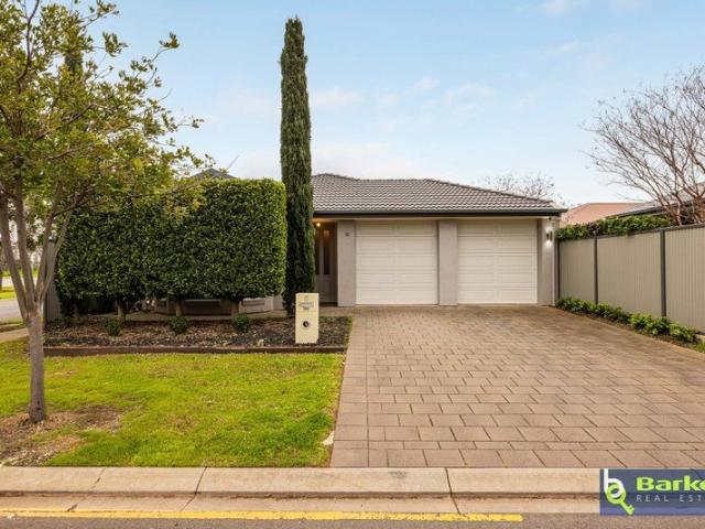 Contemporary Corner Living in a Convenient Location