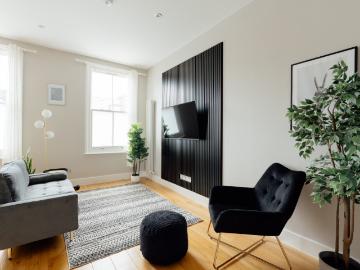 Contemporary & Chic | Honor Oak, London Has an Apartment