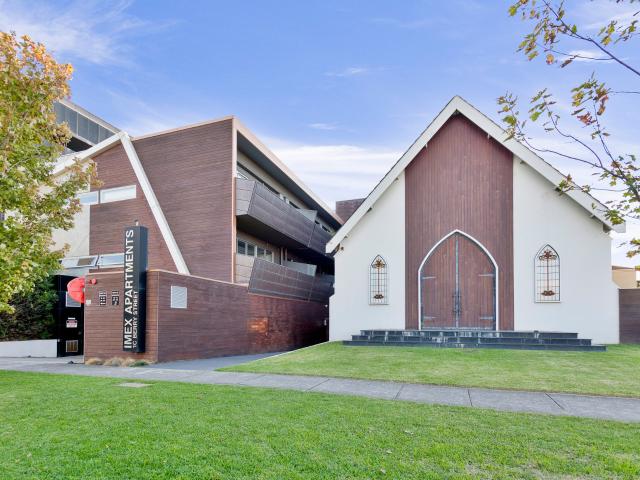 Contemporary, Classy, and Convenient!