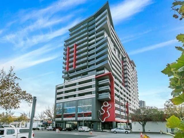 Contemporary Apartment Living in a Prime City Location
