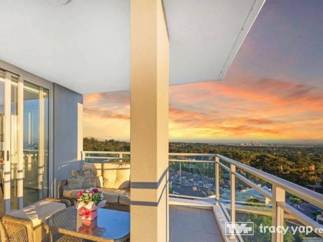 Contemporary Apartment with Stunning Views & Prime Location