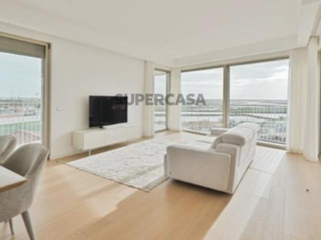 Contemporary Apartment with Panoramic Ria Formosa Views in Faro