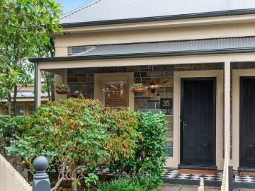Contemporary Architecture in the Character Filled Glenunga Zone