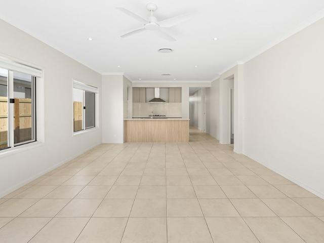 Contemporary Bayside Living with Premium Finishes