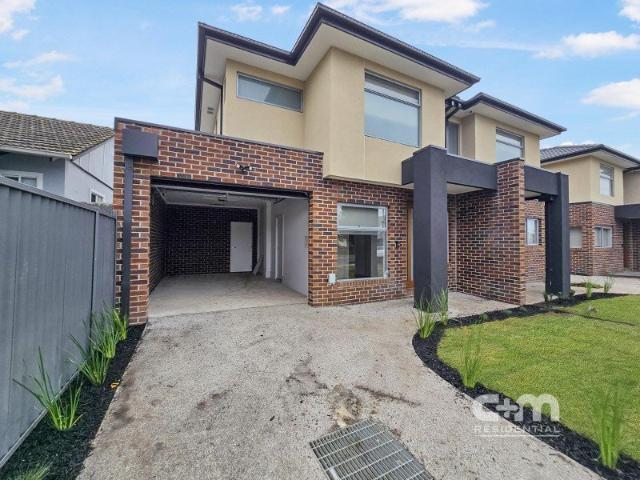 Contemporary Brand New 3 Bedroom Home