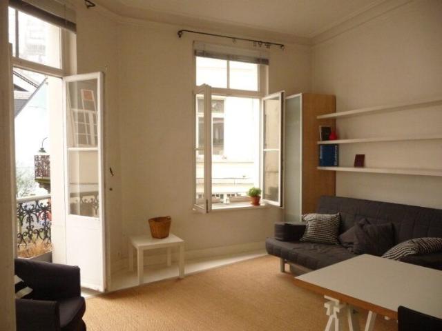 Contemporary bright studio @ hart of Brussels