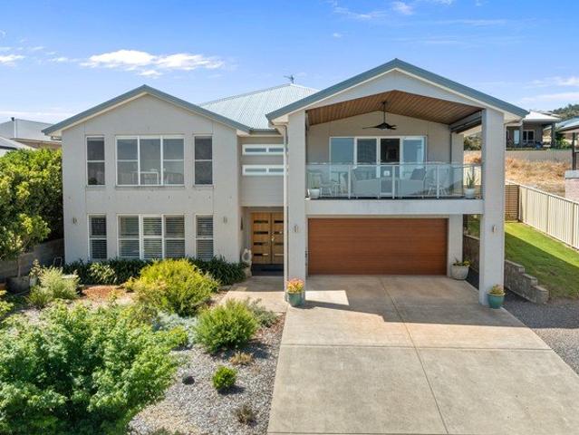 Contemporary Brilliance in a Premium Estate
