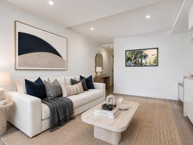 Contemporary Garden Apartment Moments from Maroubra Beach