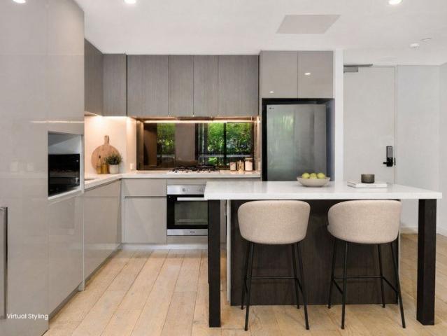 Contemporary ground floor living with private courtyard