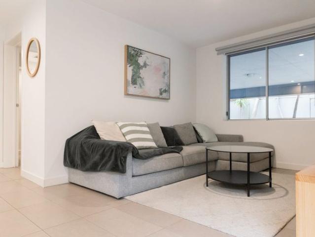 Contemporary Ground Floor Living in the Heart of Elwood