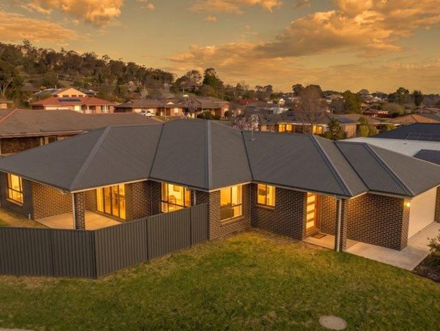 Contemporary Design, Generous Proportions and Family Flexibility