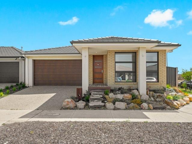 Contemporary Design in the Orana Estate