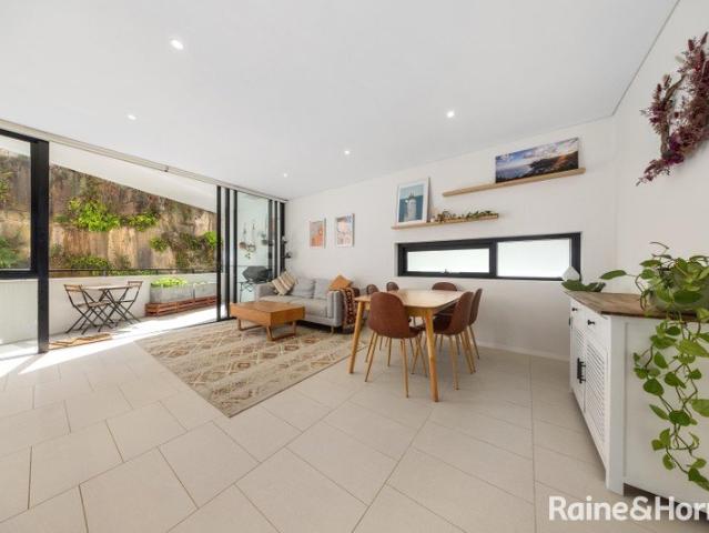 Contemporary designed one bedroom apartment