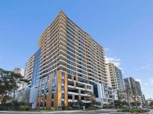 Contemporary Designer Apartment in the Heart of Eastgardens