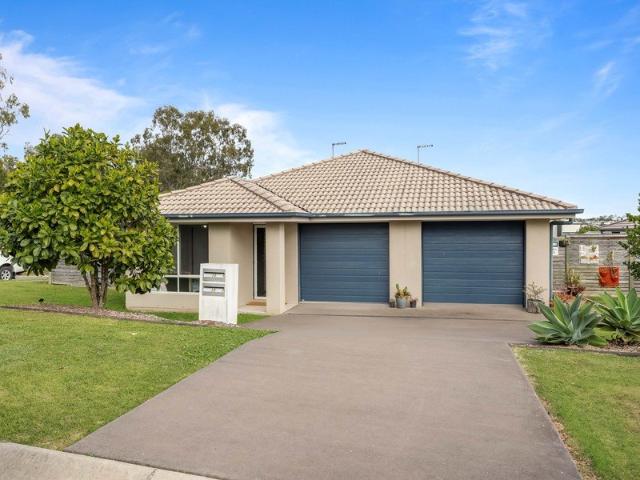 Contemporary Dual Income Investment with Two Quality Residences