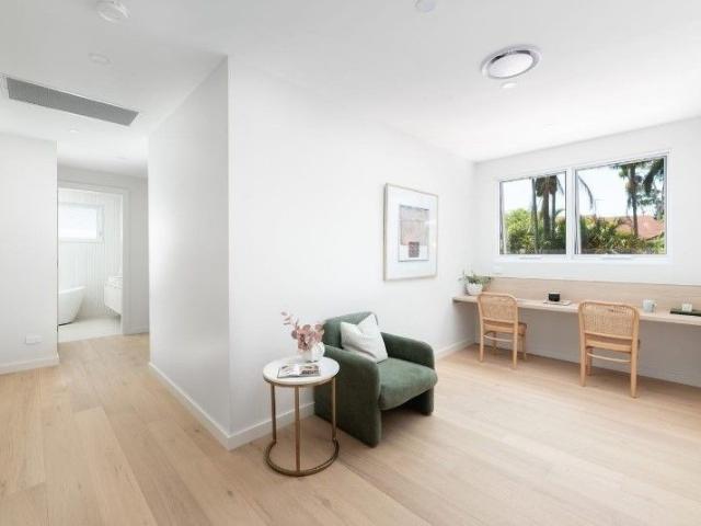 Contemporary Duplex Living | Spacious, Stylish & Perfectly Located in Gymea