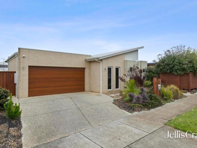 Contemporary Ease Across a Spacious Single Level