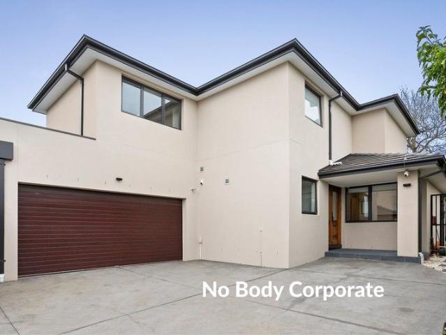 Contemporary Elegance in Prime Burwood Location