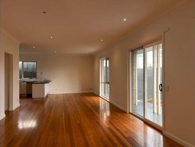 Contemporary Elegance in the Heart of Balwyn